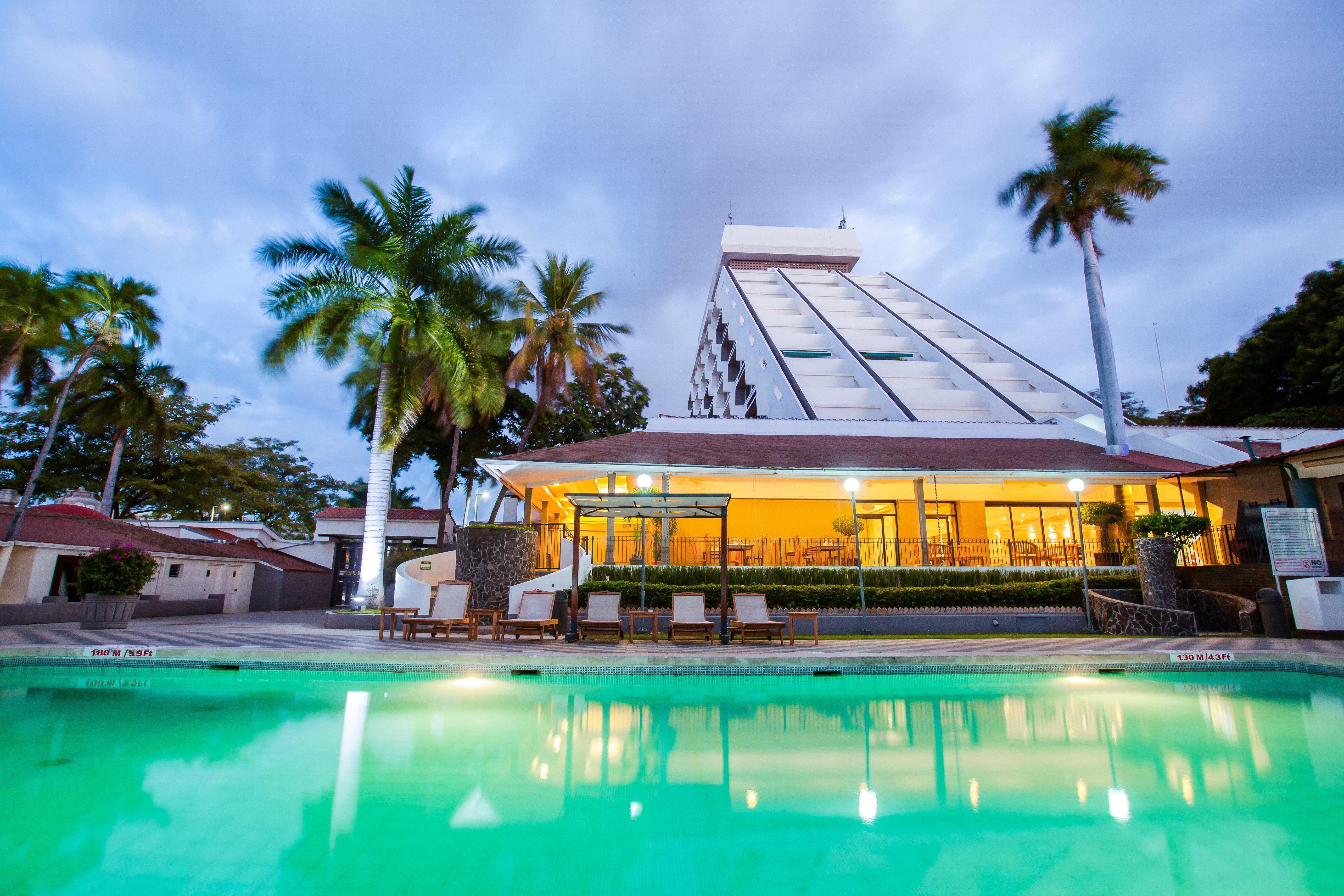 Crowne Plaza Managua By Ihg Hotel Екстериор снимка